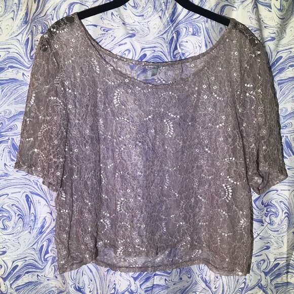 Beautiful Sheer Crop Top - Picture 1 of 3